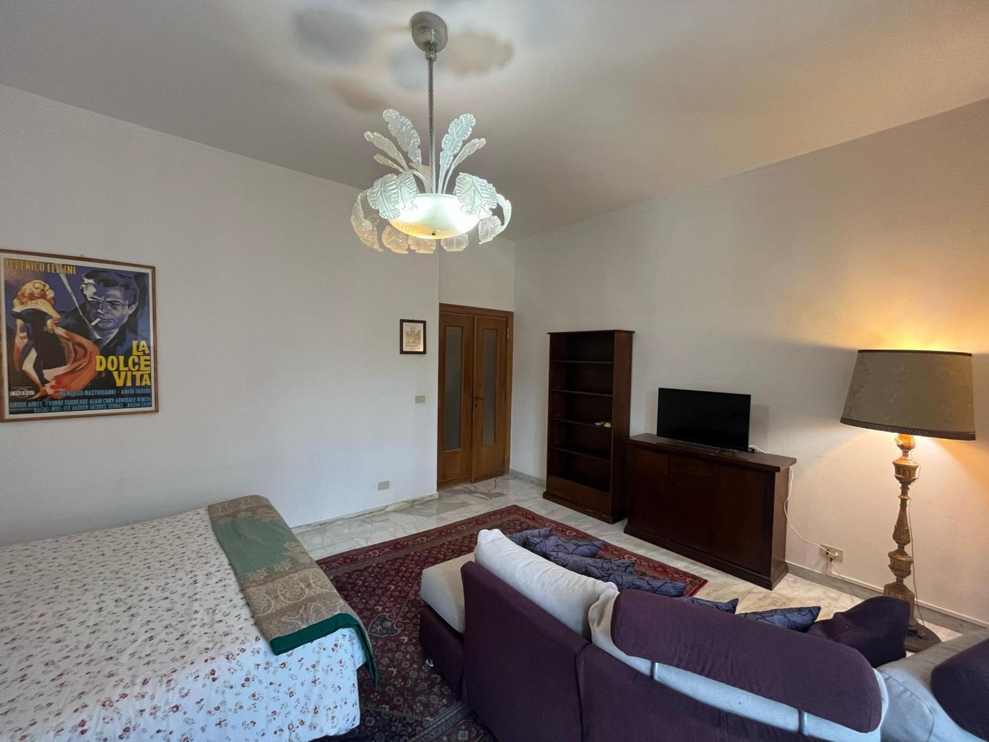 Corte Degli Ulivi In Affittacamere Roma